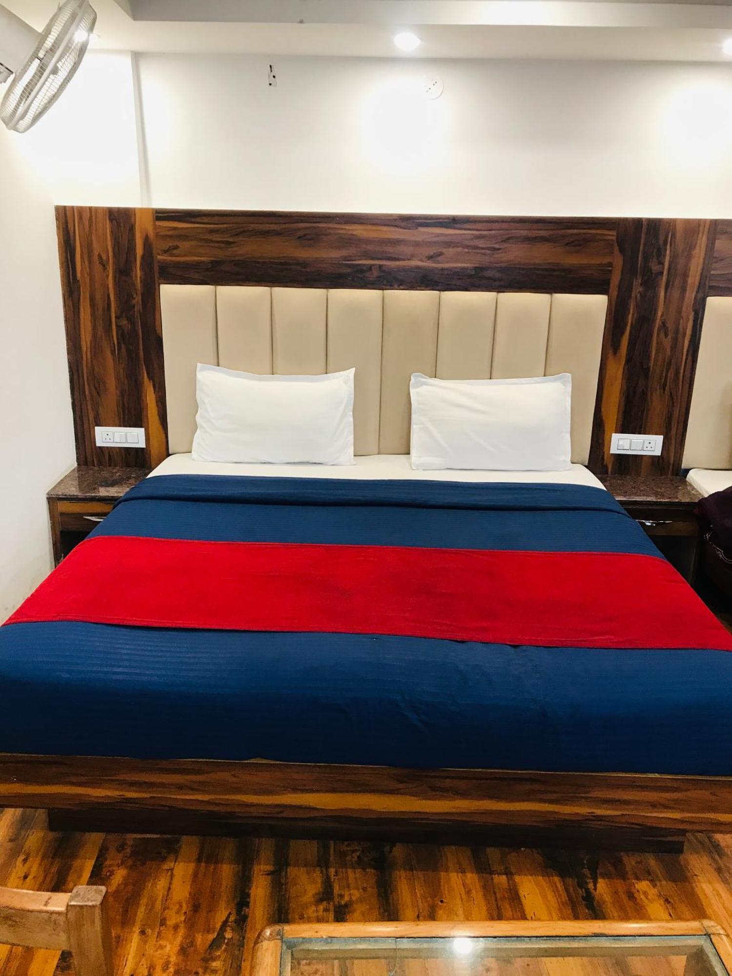 Castle View Hotell Mussoorie Rom bilde